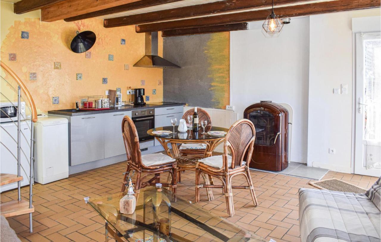 Beautiful Home In Quemper Guezennec With Wifi And 1 Bedrooms Pontrieux Esterno foto